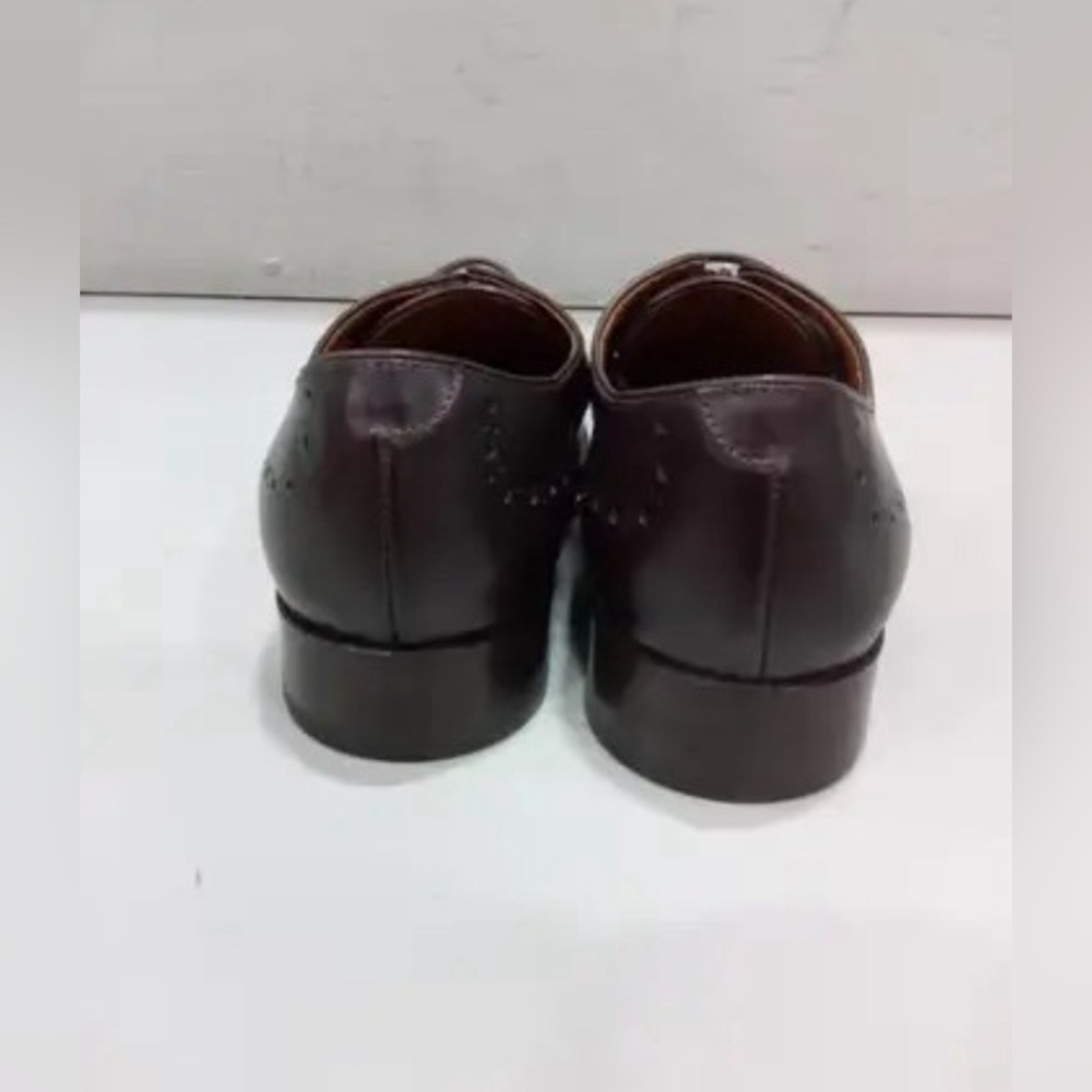 Allen Edmonds Lucca Derby in Espresso, Size 7 - Picture 2 of 3